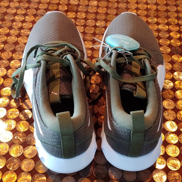 Army Green Puma Softfoam NWOT - Picture 2 of 3